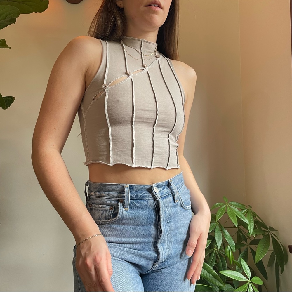 Motel Rocks Helvy Crop Top - Picture 6 of 7